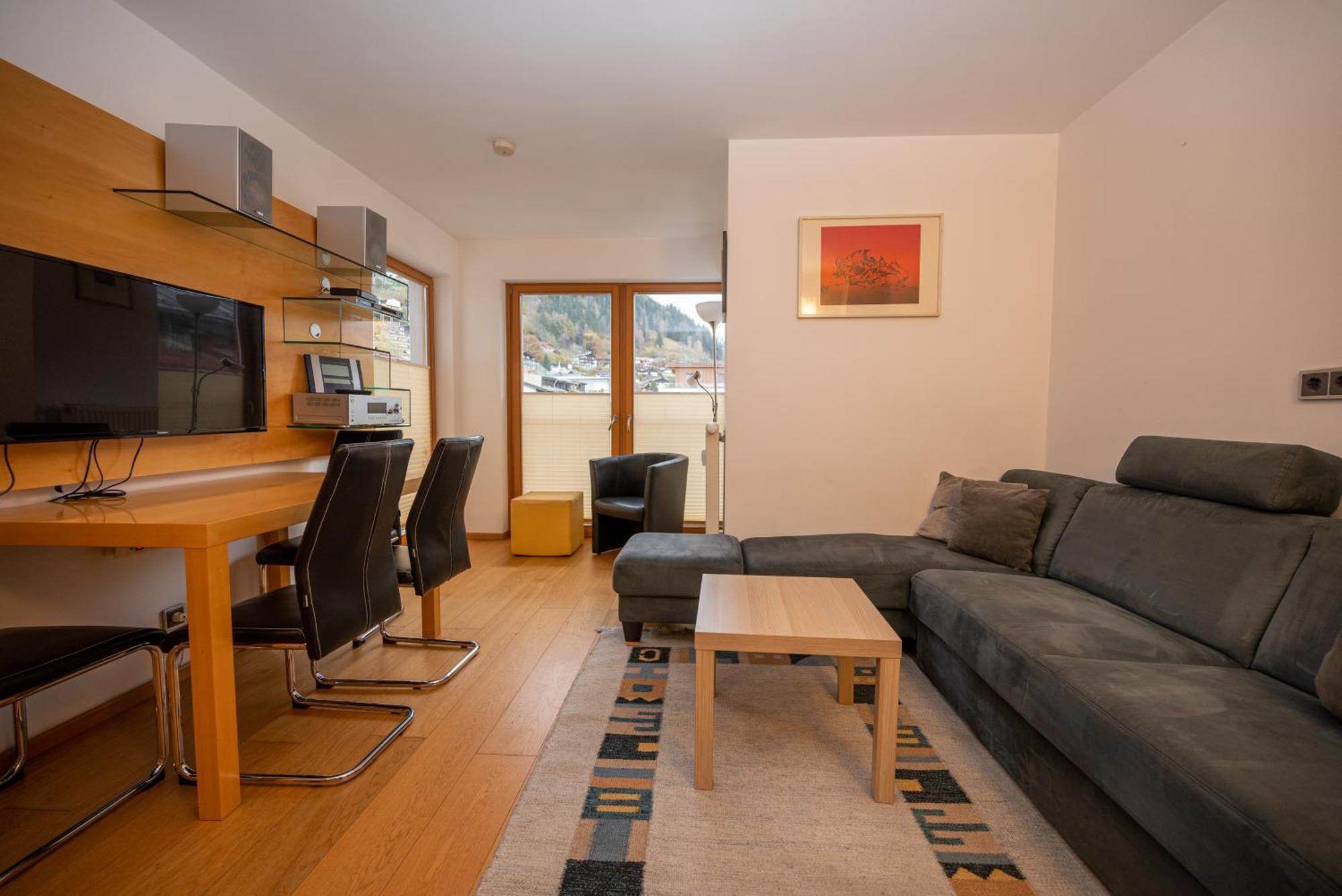 Apartment Appartementhaus Zell By In One *